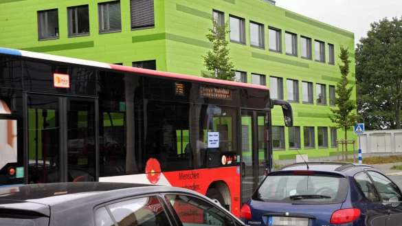 Die Verlängerung des "Campus-Expresses" sollte schon 2021 Realität werden, ist bislang aber nicht umgesetzt. Ob sie 2023 kommt, ist eine Frage des Geldes. - © Bernhard Preuß (Archivfoto)