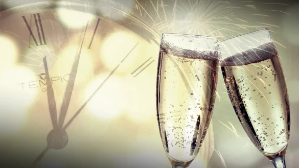 In diesem Jahr kann Silvester wieder im Kurpark gefeiert werden. - &copy; Symbolbild: Pixabay