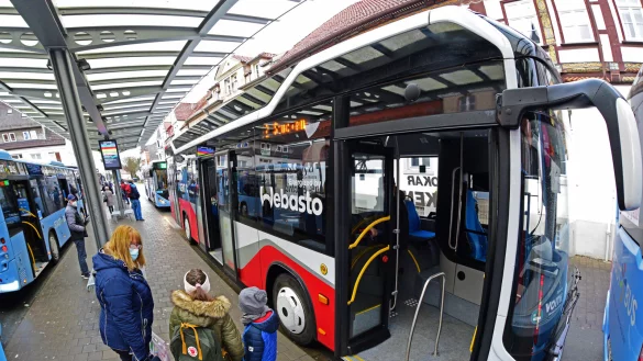 2022 haben die Stadtwerke Lemgo einen Elektrobus des t&uuml;rkischen Herstellers Otokar auf der Stadtbus-Linie 2 getestet. - &copy; Nicole Ellerbrake