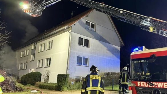 Der Löschzug Bösingfeld musste zu einem Kellerbrand in der Birkenstraße ausrücken. - © Löschzug Bösingfeld
