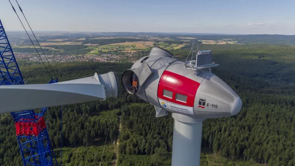 Seit 2016 drehen sich im Windpark Stiftswald &ouml;stlich von Kassel neun Windkraftanlagen der Drei-Megawatt-Klasse. - &copy; St&auml;dtische Werke Kassel