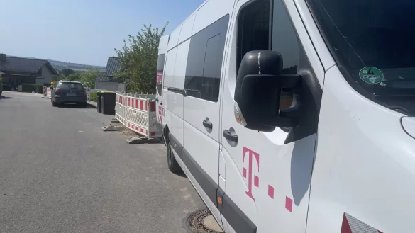 In Schwelentrup gibt es Probleme mit dem Festnetz. Die Reparatur durch die Telekom l&auml;sst auf sich warten, klagt Dr. Rudolf Diekmeier. Der Inhaber des Forellenhofs ist seit Wochen per Festnetz nicht erreichbar. - &copy; Silke Buhrmester/Symbolbild