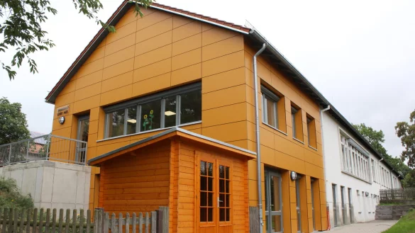 Die Grundschule West in Lieme: Auch hier reicht der Platz die kommenden Jahre nicht mehr aus. - &copy; Nadine Uphoff