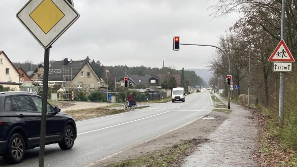 Auf der Waldstraße werden die Richtwerte für den Lärm an einigen Stellen überschritten. - © Cordula Gröne