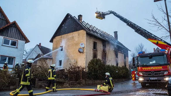 Das Haus in Brakelsiek war zum Zeitpunkt des Feuers unbewohnt. - &copy; FreitagTV