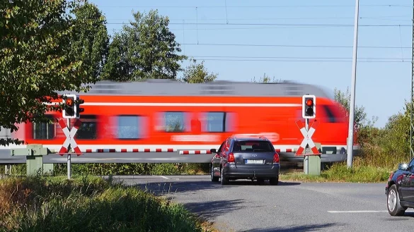 Die Bahn ist statistisch gesehen das sicherste Verkehrsmittel. - &copy; Pixabay