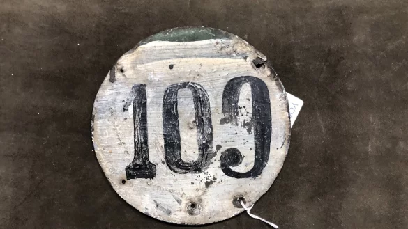 Die Hausnummer 109 aus Sch&ouml;tmar. Foto: Sven Kienscherf - &copy; Sven Kienscherf