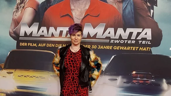Lariss Berkow auf der Weltpremiere von "Manta Manta - Zwoter Teil" in K&ouml;ln. - &copy; Fotorechte: Larissa Berkow