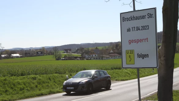 Das c ist zuviel: Falsch geschriebenes Umleitungsschild in Brokhausen - &copy; Martin Hostert