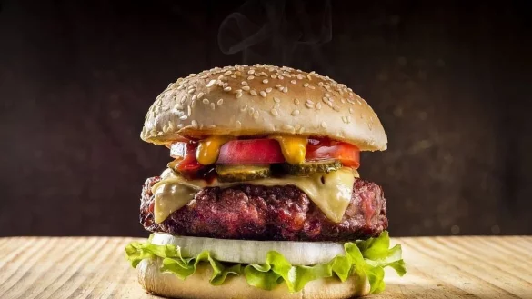 Burger sind offenbar gerade gro&szlig; in Mode. - &copy; Pixabay