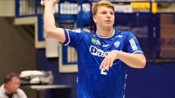 Premiere im TBV-Dress: Lukas Hutecek &uuml;bernahm einen zentralen Part gegen Nettelstedt. - &copy; J&ouml;rg Hagemann