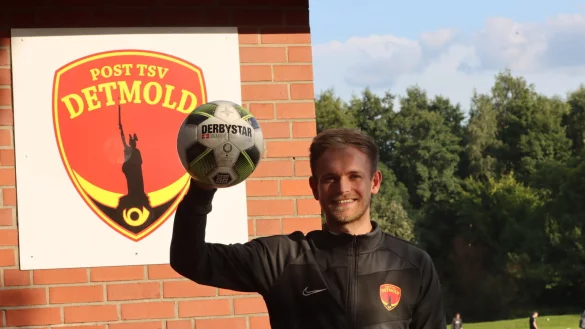 Alexander Felker auf dem Gel&auml;nde des Post-TSV Detmold. - &copy; Sebastian Lucas