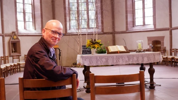 Martin Benker ist seit Mai neuer Pastor f&uuml;r Langenholzhausen. Die Stelle war zuvor zweieinhalb Jahre vakant. - &copy; Lorraine Brinkmann