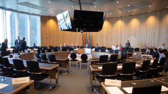 Der Parlamentarische Untersuchungsausschuss zum langj&auml;hrigen Kindesmissbrauch in L&uuml;gde tagte schon mehr als 60-mal. - &copy; dpa