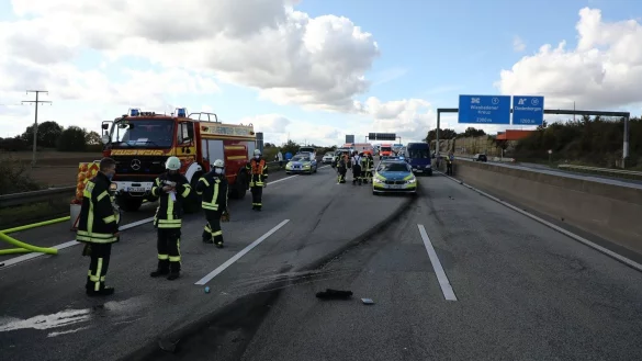 Ermittlungen nach t&ouml;dlichem Unfall auf A66 - &copy; Foto: -/5vision.media/dpa