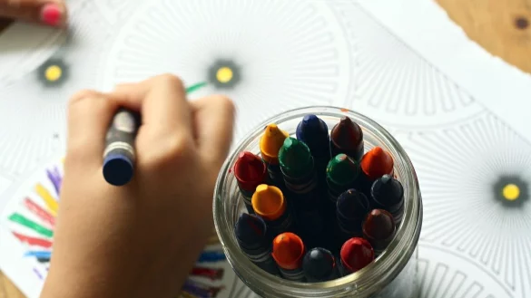 Zum Diebesgut geh&ouml;rten auch Malsachen (Symbolbild). - &copy; Pixabay