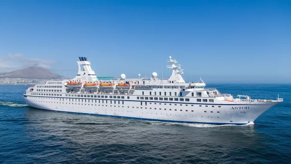 Kreuzfahrtschiff &laquo;Astor&raquo; - &copy; Foto: Justin De Reuck/TransOcean Kreuzfahrten /dpa-tmn
