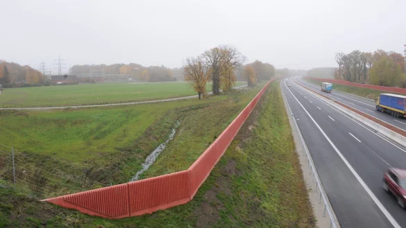 Hesseln hat in der A33 nun einen Nachbarn, an den sich das Dorf erstmal gew&ouml;hnen muss. - &copy; Marc Uthmann