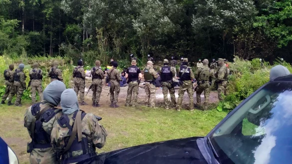 Migranten aus Belarus - &copy; Foto: Mateusz Wodziski/AP/dpa