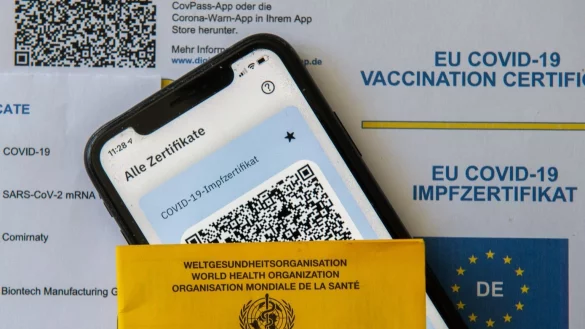Digitaler Impfnachweis - &copy; Foto: Stefan Puchner/dpa