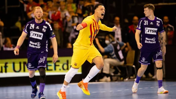 - &copy; Frank Molter/dpa