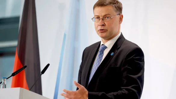 Valdis Dombrovski - &copy; Foto: Odd Andersen/AFP