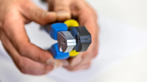 Kombizangen - &copy; Foto: selbst ist der Mann, Ausgabe 4/2019