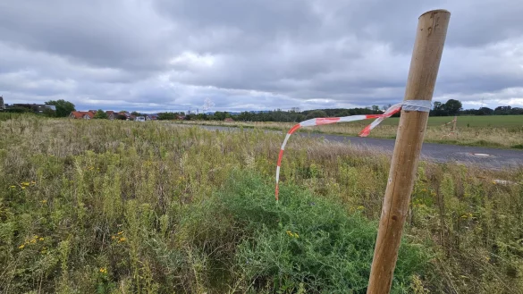 Die Obere Bült ist Lages größtes Neubaugebiet. Die Vermarktung ruht derzeit, denn zwischen der SBoden und dem vorherigen Eigentümer gibt es eine gerichtliche Auseinandersetzung über den Vertrag. - © Astrid Sewing