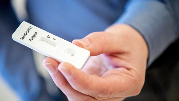 Corona-Schnelltests - &copy; Foto: Hauke-Christian Dittrich/dpa