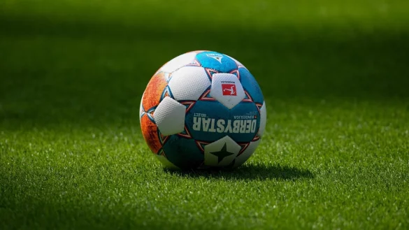 Bundesliga - &copy; Foto: Arne Dedert/dpa