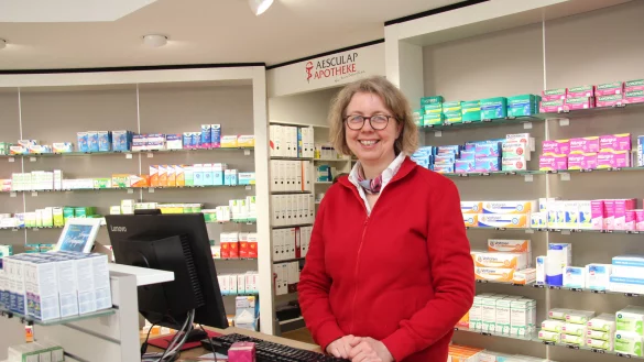 Veronika Sage hat die Aesculap-Apotheke 2003 &uuml;bernommen. - &copy; Nadine Uphoff