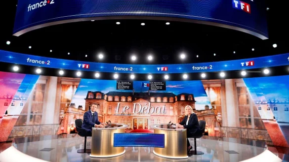 - &copy; Ludovic Marin/Pool AFP/AP/dpa