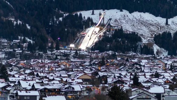 Oberstdorf - &copy; Foto: Daniel Karmann/dpa