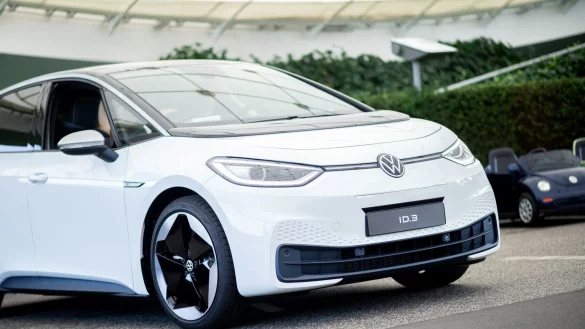 VW - © Foto: Hauke-Christian Dittrich/dpa