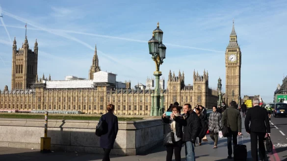Westminster Bridge und Big Ben - &copy; Foto: Jens Kalaene