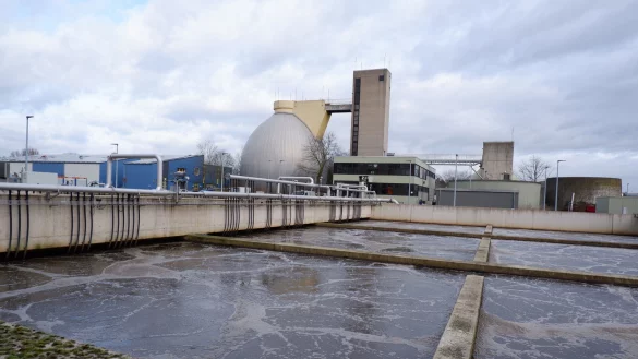Die Stadt kassiert die Geb&uuml;hren von Grundst&uuml;ckseigent&uuml;mern f&uuml;r das Schmutzwasser, das in die Kan&auml;le eingeleitet und letztlich dem Kl&auml;rwerk zugef&uuml;hrt wird. Bei der Berechnung muss sie k&uuml;nftig allerdings anders vorgehen. - &copy; Archivfoto: Lorraine Brinkmann
