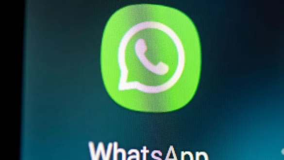 WhatsApp - &copy; Foto: Fabian Sommer/dpa