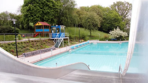 Die CDU-Fraktion ist sich sicher, dass auch das Freibad in Hohenhausen von dem Wohnmobilstellplatz profitiert und weitere Besucher anzieht.&nbsp; - &copy; Alexandra Strathmann