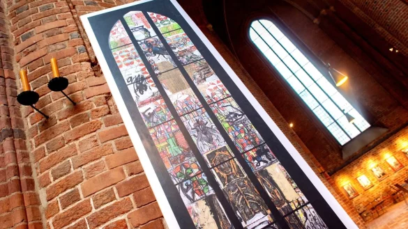 Streit um L&uuml;pertz-Kirchenfenster - &copy; Foto: Hauke-Christian Dittrich/dpa