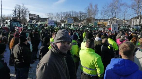 Eine Demo fand im Januar auch auf dem Kronenplatz in Detmold statt. - © WLV
