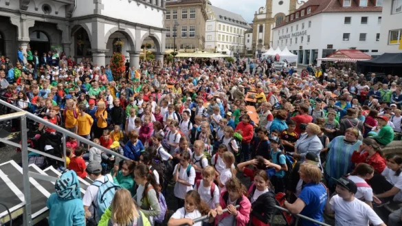 Vergangenes Jahr war die Stadt Paderborn Gastgeberin der Großveranstaltung: 60 Aussteller und 80 Zelte lockten Zehntausende Besucher in die Innenstadt. - © Marc Köppelmann