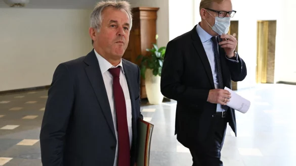 Nach Krawallen in Frankfurt - &copy; Foto: Arne Dedert/dpa