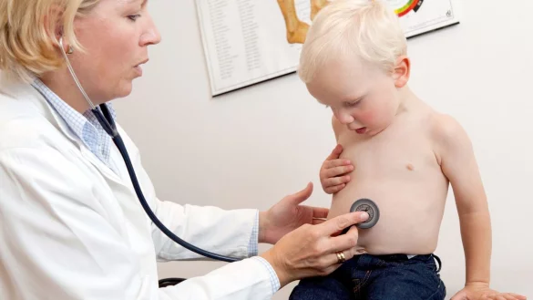 Herzprobleme k&ouml;nnen fr&uuml;hzeitig entdeckt werden - &copy; Foto: Bodo Marks/dpa-tmn