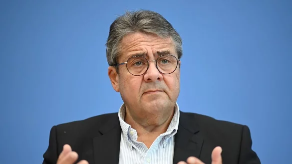 - &copy; Britta Pedersen/dpa-Zentralbild/dpa