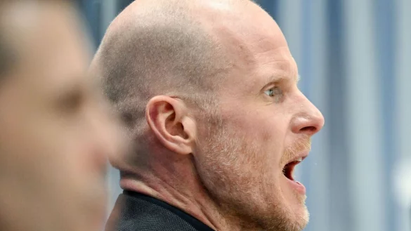 - &copy; Peter Kneffel/dpa