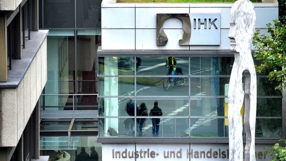 Die Industrie- und Handelskammer Ostwestfalen zu Bielefeld hat die Unternehmen in der Region zu deren aktuellen Lage befragt. - &copy; Andreas Fr&uuml;cht