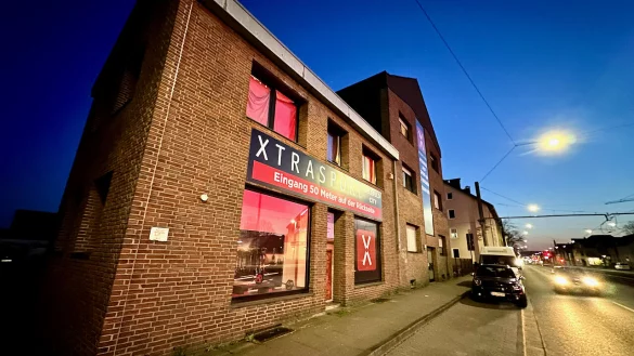 Das seit Januar 2023 geschlossene Fitnessstudio Xtrasports Bielefeld City an der Herforder Straße / Blomestraße. - © Stefan Becker