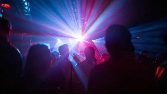 Berliner Nachtleben - &copy; Foto: Sophia Kembowski/dpa