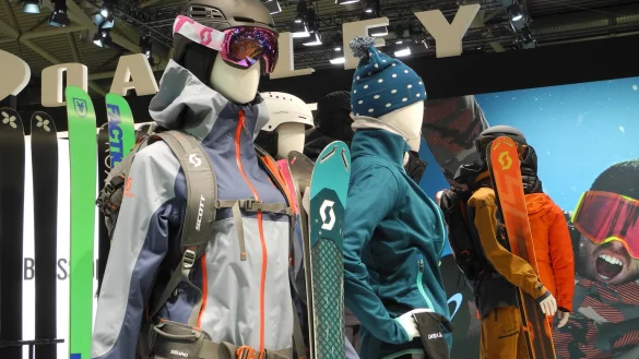 Skikleidung - &copy; Foto: Simone A. Mayer/dpa-tmn