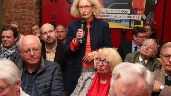 Pers&ouml;nliches Sicherheitsgef&uuml;hl: Beatrix Boekstegers findet es zu lang, wenn die Polizei eine halbe Stunde ben&ouml;tigt, um vor Ort zu sein. - &copy; Marianne Schwarzer